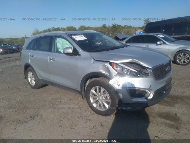 KIA SORENTO 2017 5xypgda37hg279043