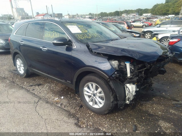 KIA SORENTO 2019 5xypgda37kg438604