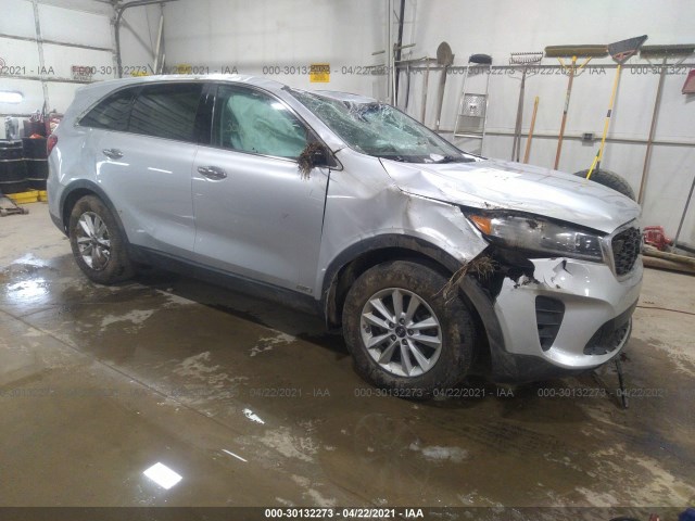 KIA SORENTO 2019 5xypgda37kg473501