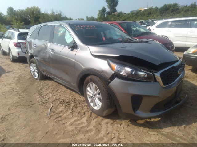 KIA SORENTO 2019 5xypgda37kg480822