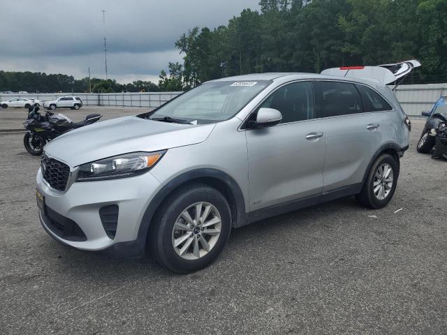 KIA SORENTO 2019 5xypgda37kg547967