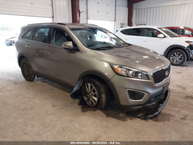 KIA SORENTO 2017 5xypgda38hg255267