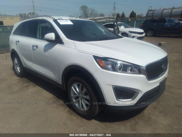 KIA SORENTO 2017 5xypgda38hg265264