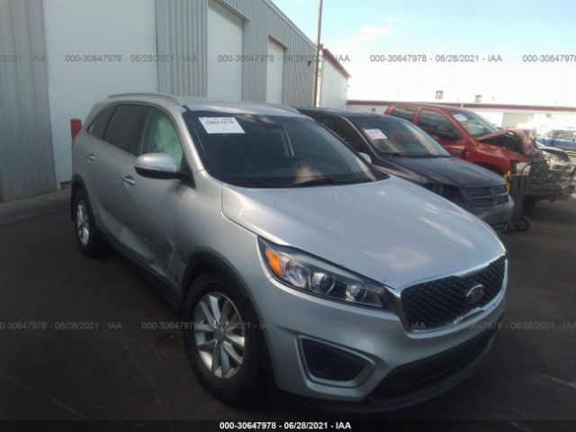 KIA SORENTO 2017 5xypgda38hg265779