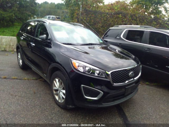 KIA SORENTO 2018 5xypgda38jg402564