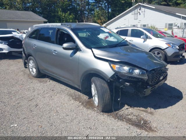 KIA SORENTO 2019 5xypgda38kg437249