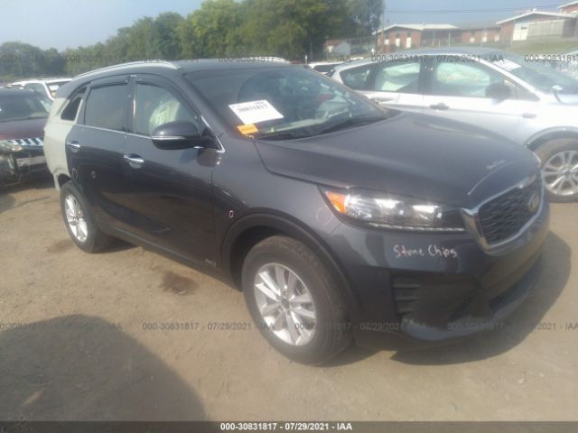 KIA SORENTO 2019 5xypgda38kg449661