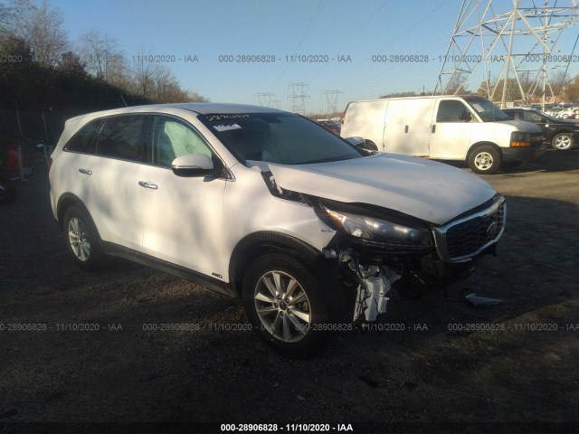 KIA SORENTO 2019 5xypgda38kg554393