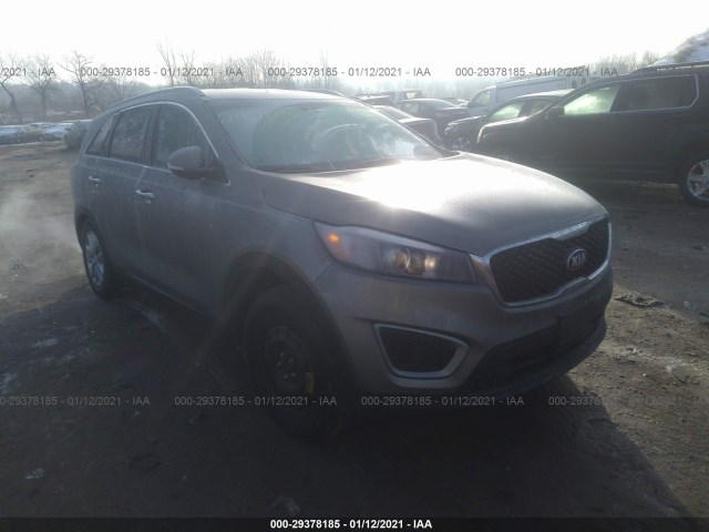 KIA SORENTO 2017 5xypgda39hg247517