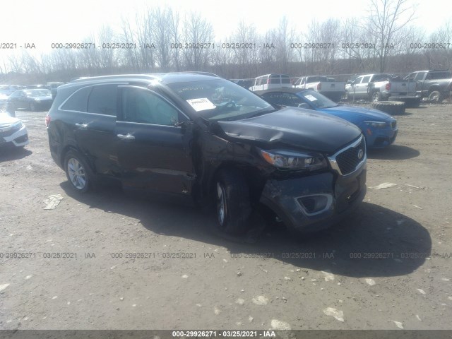 KIA SORENTO 2017 5xypgda39hg313354