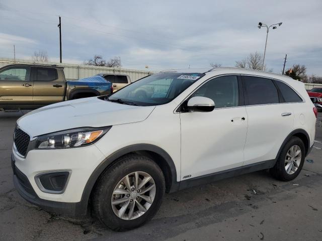 KIA SORENTO LX 2018 5xypgda39jg432172