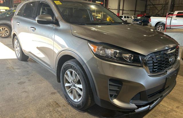 KIA SORENTO 2019 5xypgda39kg436711