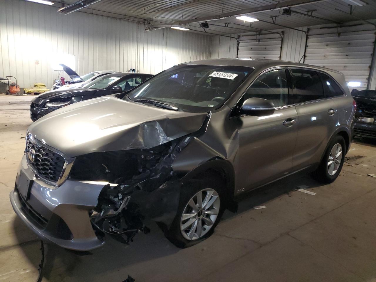 KIA SORENTO 2019 5xypgda39kg502545