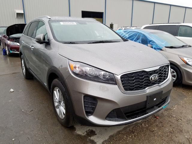 KIA SORENTO L 2019 5xypgda39kg528417