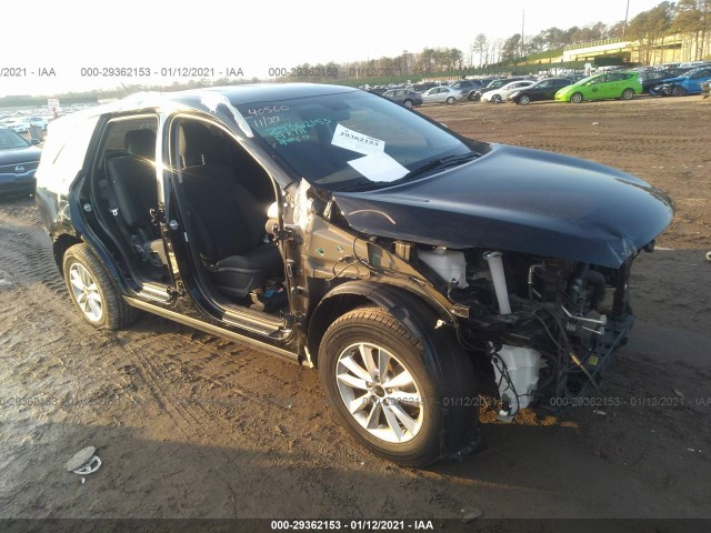 KIA SORENTO 2019 5xypgda39kg535643