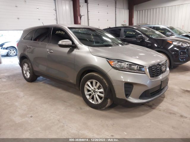 KIA SORENTO 2019 5xypgda39kg552569