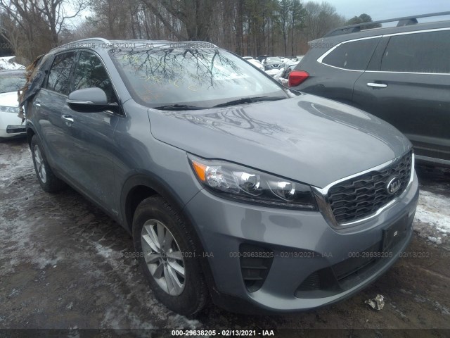 KIA SORENTO 2019 5xypgda39kg604086