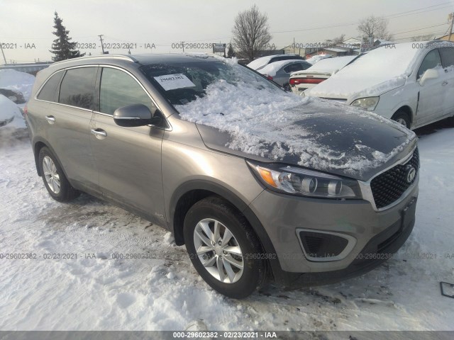 KIA SORENTO 2017 5xypgda3xhg237918