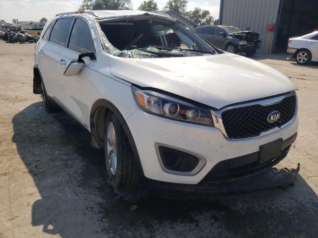 KIA SORENTO LX 2017 5xypgda3xhg261779