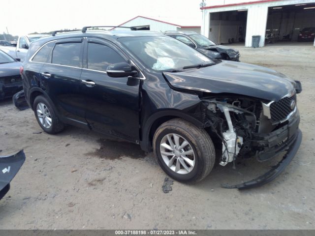 KIA SORENTO 2018 5xypgda3xjg410567