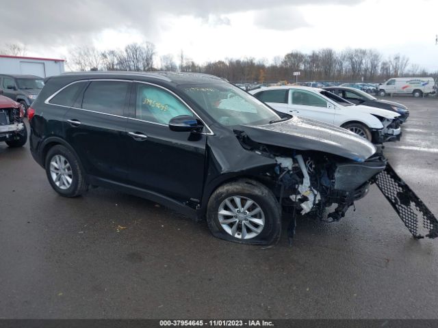 KIA SORENTO 2018 5xypgda3xjg411704