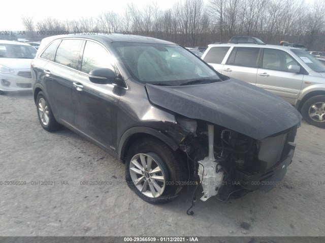 KIA SORENTO 2019 5xypgda3xkg450276