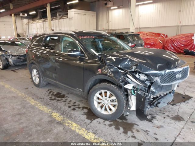 KIA SORENTO 2017 5xypgda50hg208042