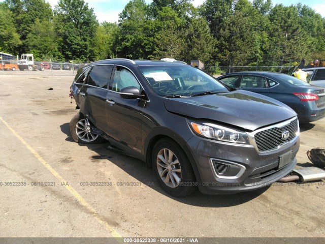 KIA SORENTO 2017 5xypgda50hg221793