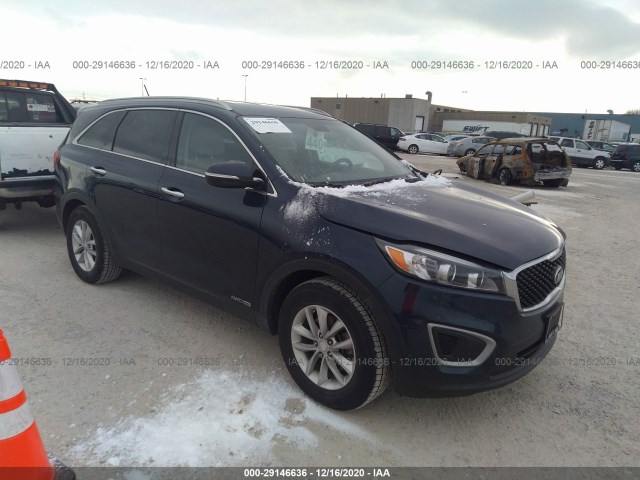 KIA SORENTO 2017 5xypgda50hg224659