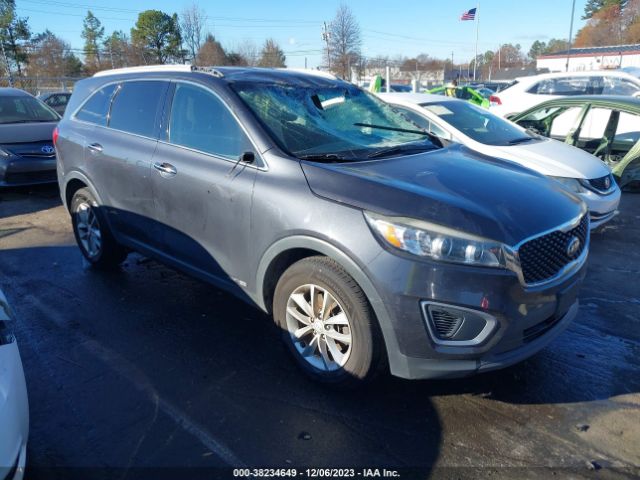 KIA SORENTO 2017 5xypgda50hg328830