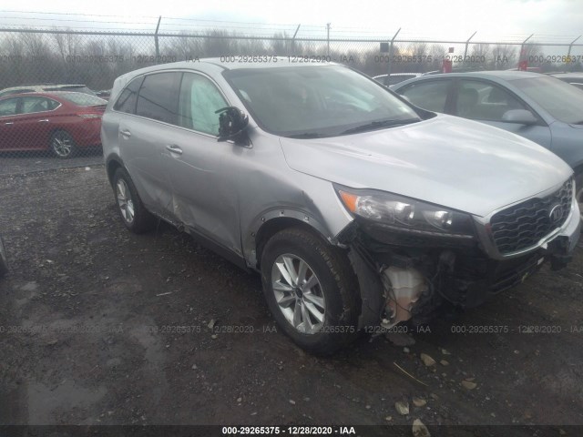 KIA SORENTO 2019 5xypgda50kg440499