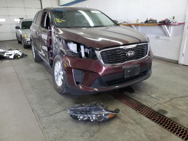 KIA SORENTO LX 2019 5xypgda50kg467458