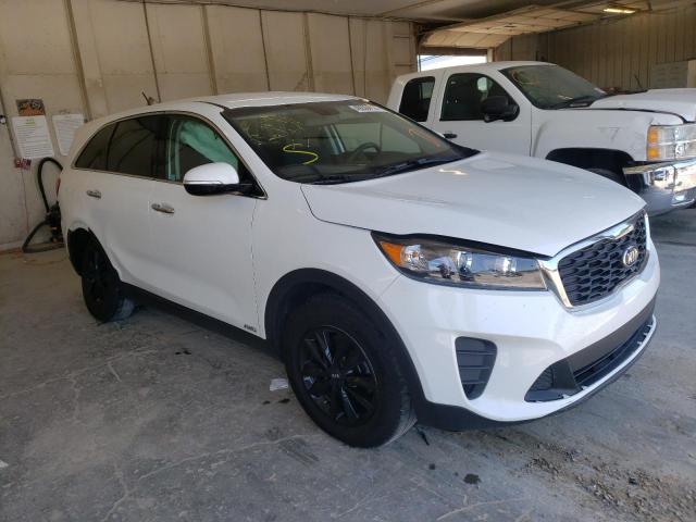 KIA SORENTO LX 2019 5xypgda50kg483157