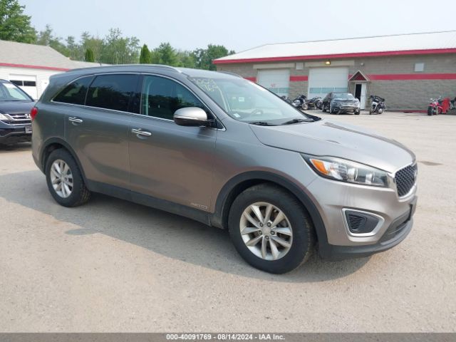 KIA SORENTO 2017 5xypgda51hg213136