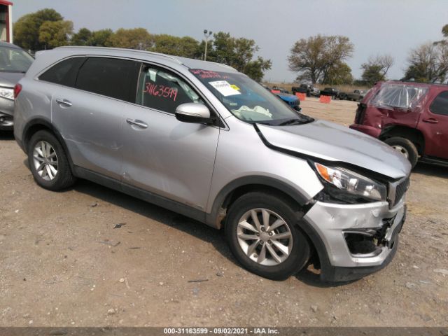 KIA SORENTO 2017 5xypgda51hg272848