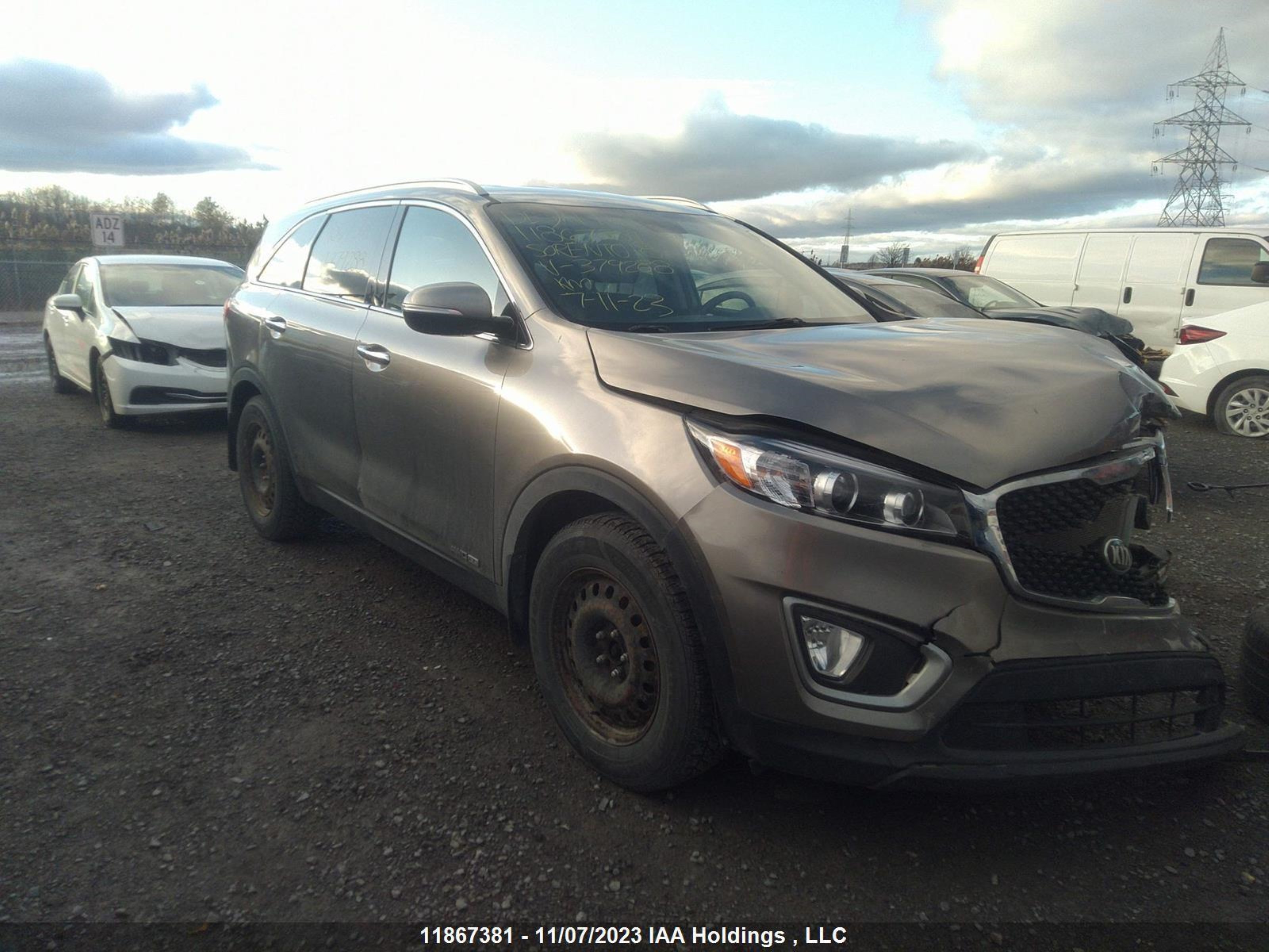 KIA SORENTO 2018 5xypgda51jg379288