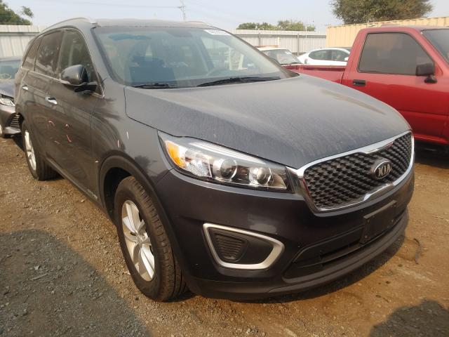 KIA SORENTO LX 2018 5xypgda51jg406473