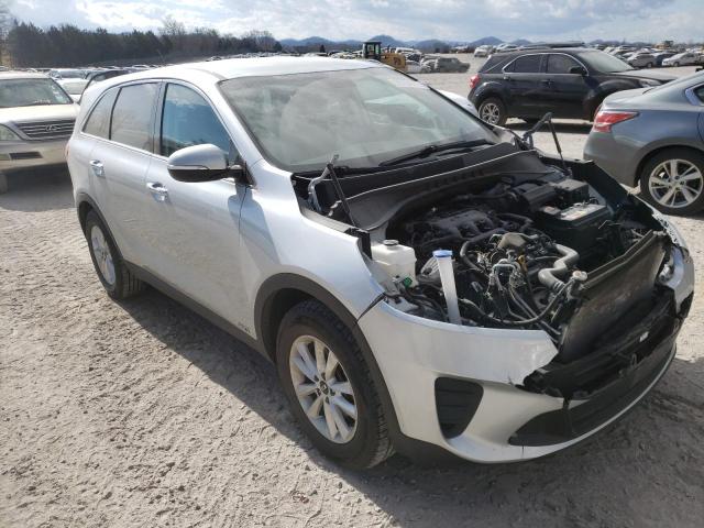 KIA SORENTO LX 2019 5xypgda51kg480672