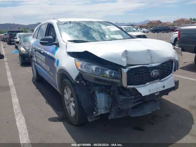 KIA SORENTO 2019 5xypgda51kg485905