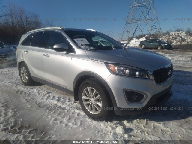 KIA SORENTO 2017 5xypgda52hg224307