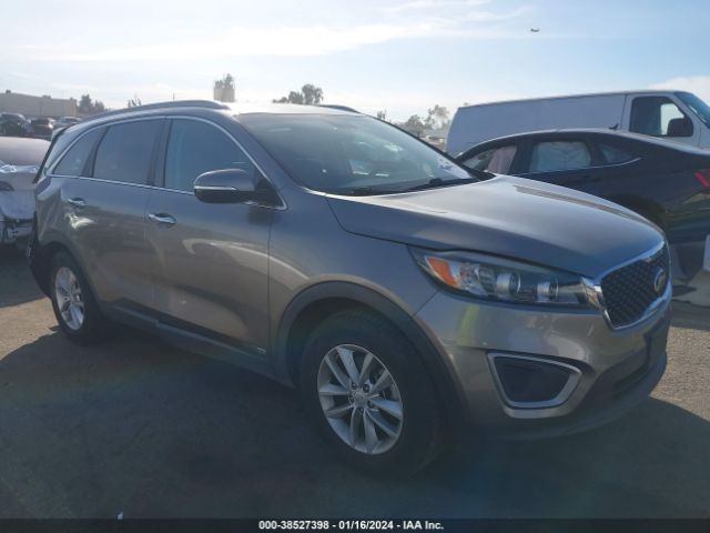 KIA SORENTO 2017 5xypgda52hg312709