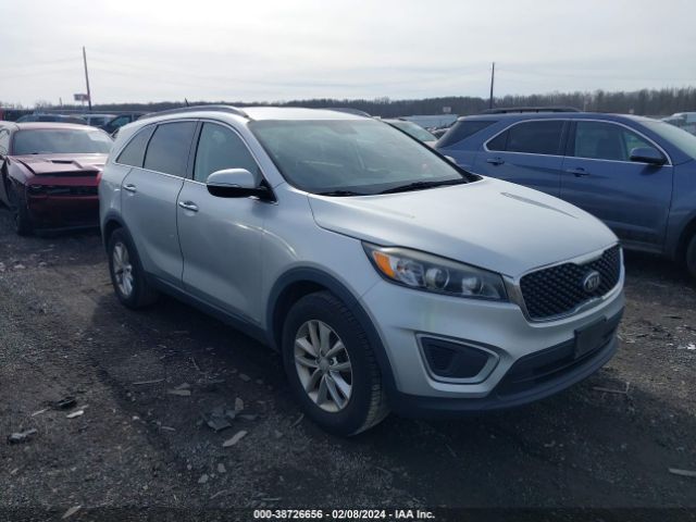 KIA SORENTO 2017 5xypgda52hg326772