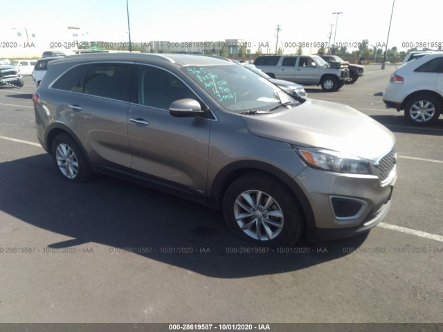 KIA SORENTO 2018 5xypgda52jg343920