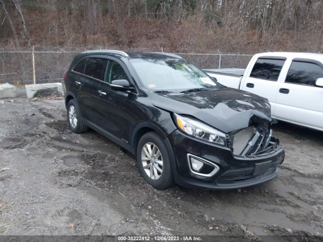 KIA SORENTO 2018 5xypgda52jg392440