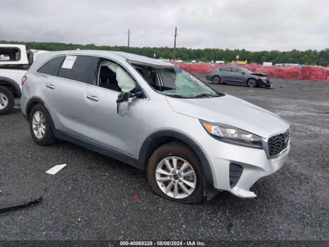 KIA SORENTO 2019 5xypgda52kg450810