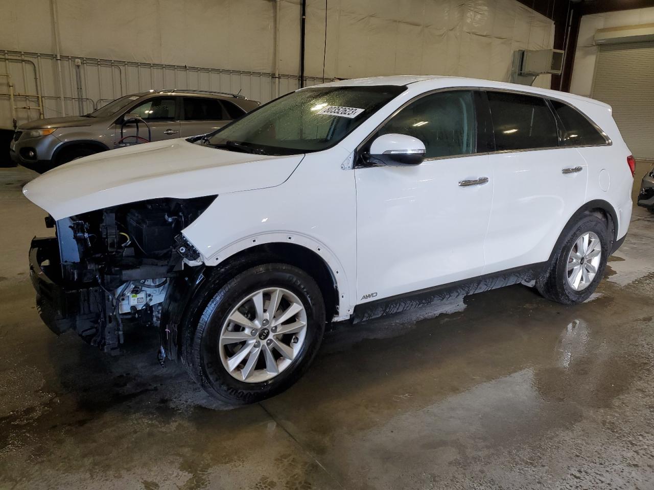 KIA SORENTO 2019 5xypgda52kg503456