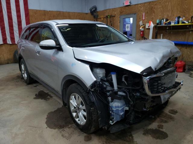 KIA SORENTO LX 2019 5xypgda52kg522086