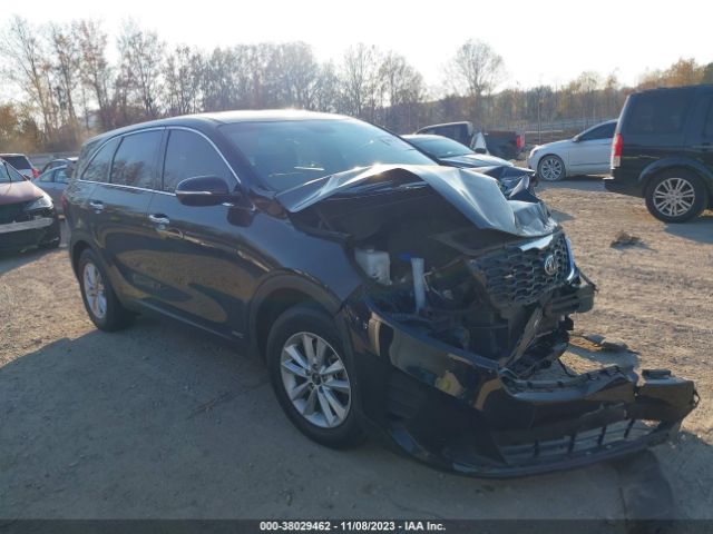 KIA SORENTO 2019 5xypgda52kg522427