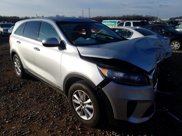 KIA SORENTO LX 2019 5xypgda52kg560319