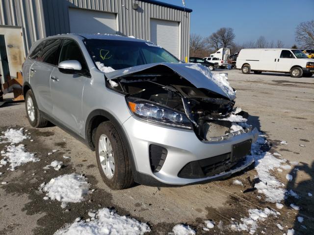 KIA SORENTO LX 2019 5xypgda52kg567769